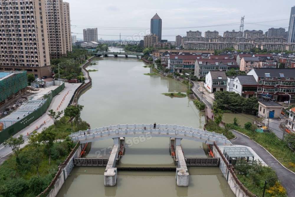 盐边县城市河道涵闸闸门
