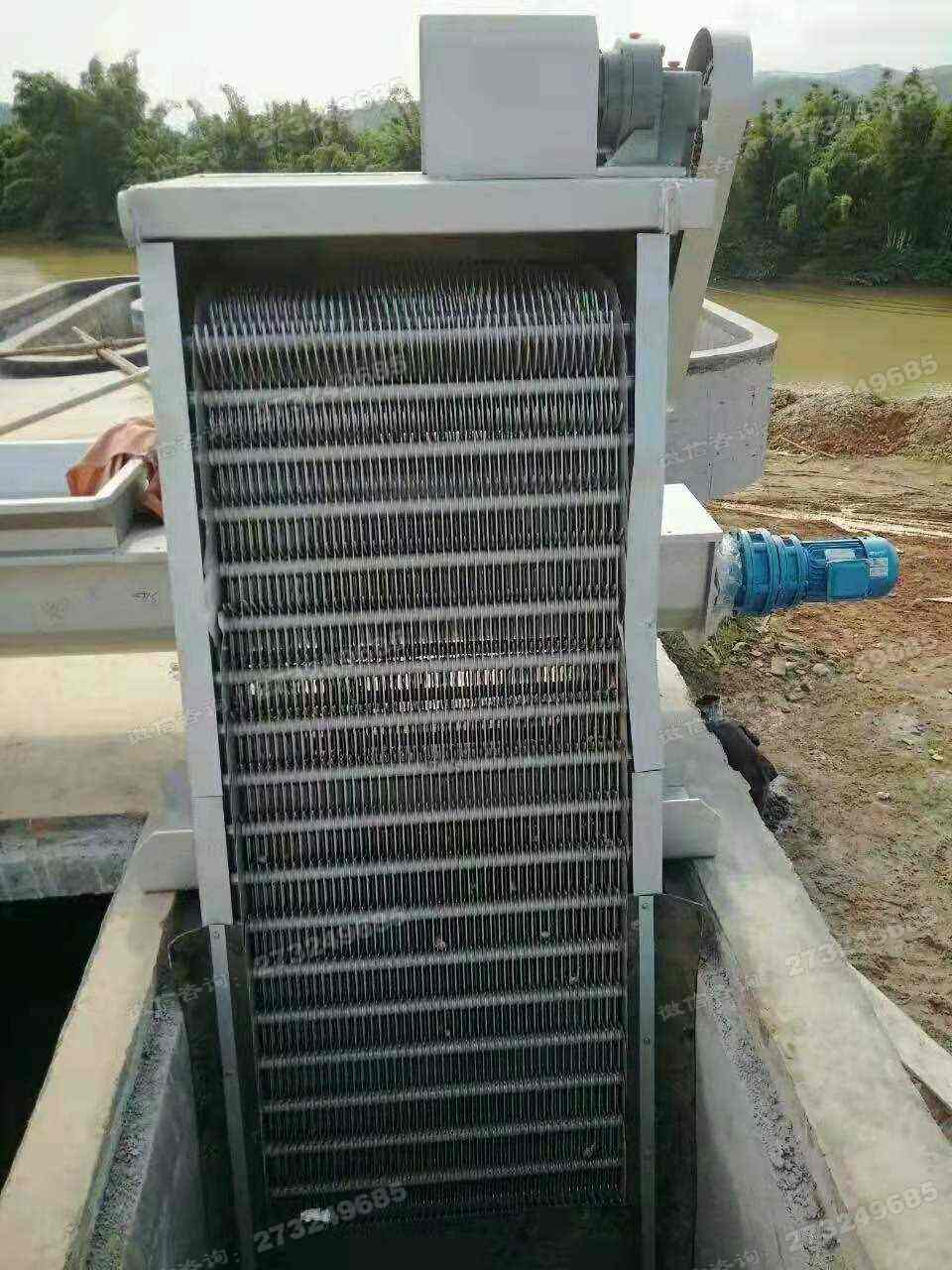 元氏小型回转式格栅清污机
